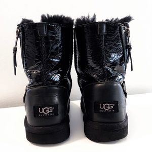 UGG Australia Big Girls Size 2 Blaise Black Boots